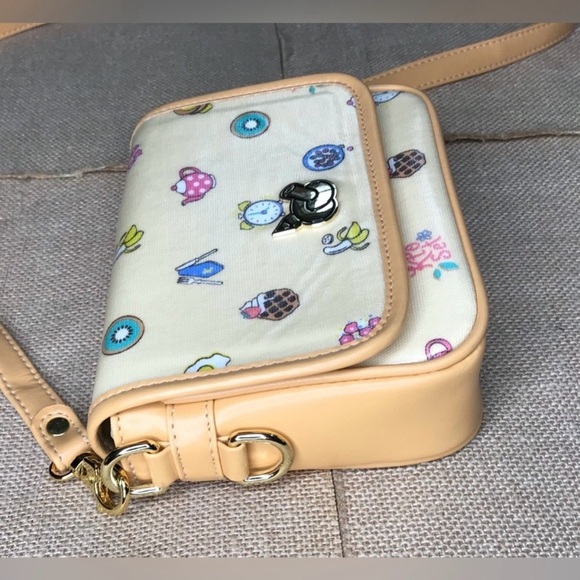 Small Pale Yellow Playful Print Crossbody Purse Pocketbook Whimsical Fun Twee - Picture 7 of 10